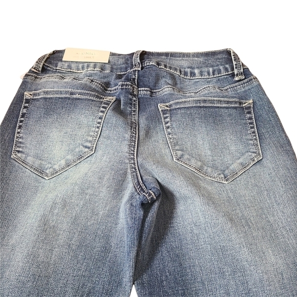 NWT Maurices blue white denim flex short jegging pants - Picture 7 of 12